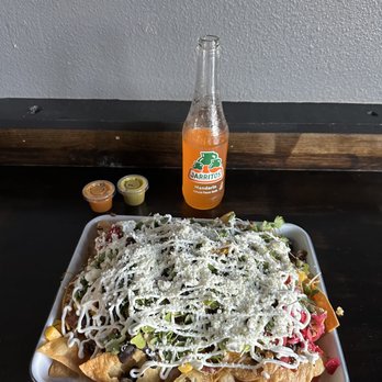 Frank Grizzly’s - The amazing Nachos - Tacos Near Me - San Francisco, California Frank Grizzly’s - The amazing Nachos - Tacos Near Me - San Francisco, California