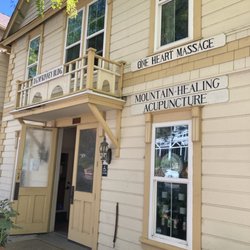 Mountain-Healing Acupuncture - Our entrance