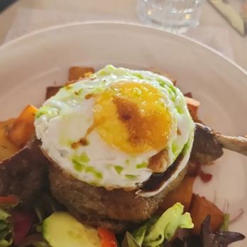 The Grove - Duck Contiff - Bars Near Me - Potomac, Maryland