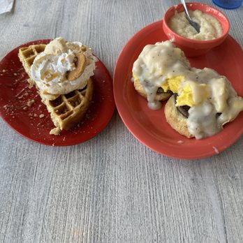 Tacky Jacks - Banana Puddn' Waffle and Biscuits and Gravy with Gouda Grits Side - Seafood Near Me - Gulf Shores, Alabama