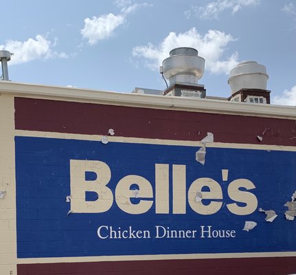 Belle's Chicken Dinner House by null