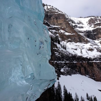 Skyward Mountaineering - Panorama from ice climbing on Bridalveil Falls in Telluride, Colorado - Climbing Near Me - Grand Junction, Colorado Skyward Mountaineering - Panorama from ice climbing on Bridalveil Falls in Telluride, Colorado - Climbing Near Me - Grand Junction, Colorado