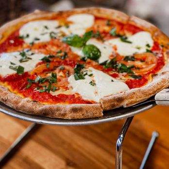 L'Incontro - L'incontro Pizza and Italian Restaurant in Kendall. You can order online - Pizza Near Me - Miami, Florida