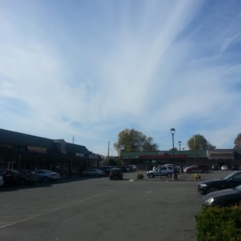 7-Eleven - More Parking. - Convenience Stores Near Me - Elizabeth, New Jersey