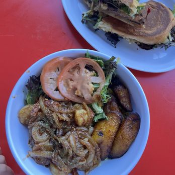 Habana Express - Cuban Near Me - Pleasant Hill, California