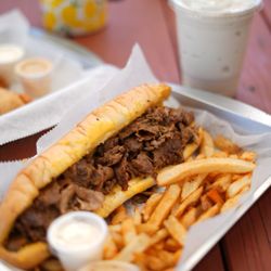 YANECITA’S KITCHEN - Philly cheesesteak