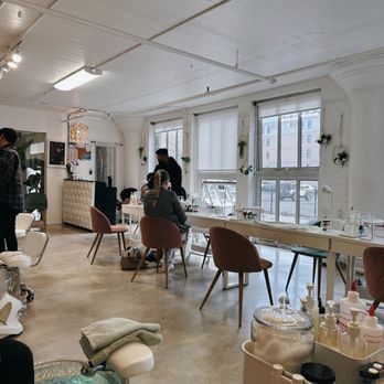La Rouge Nails Warehouse - Nail Salons Near Me - New Orleans, Louisiana