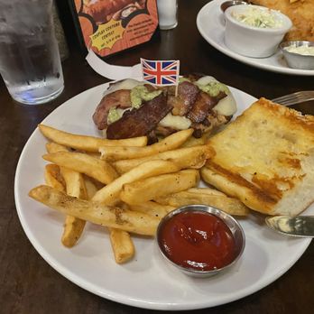 The Pub - Orlando - The Cotswold - British Near Me - Orlando, Florida The Pub - Orlando - The Cotswold - British Near Me - Orlando, Florida