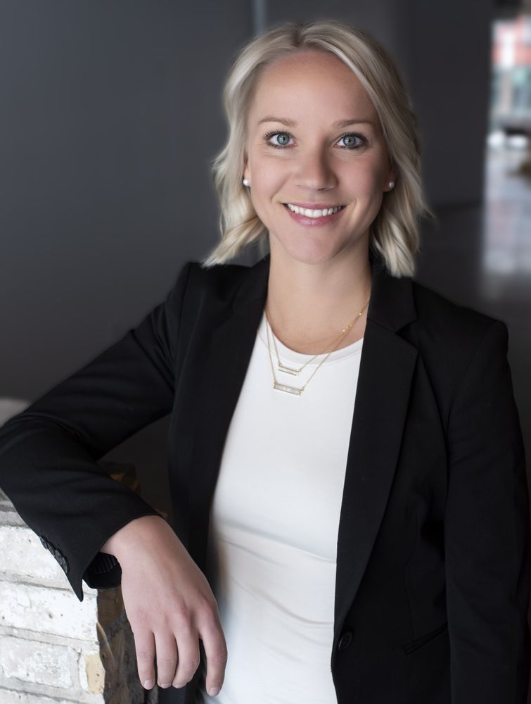 THE HOME TEAM KELLER WILLIAMS GREEN BAY Updated September 2024