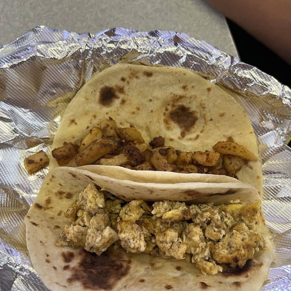Rio Grande Restaurant - Frijole con chorizo - Mexican Near Me - Eagle Pass, Texas