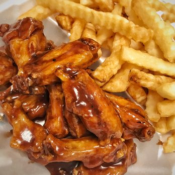 Wow Buffalo Wings - Honey BBQ flavor 10 pcs wings combo - Chicken Wings Near Me - Montgomery, Alabama