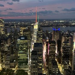 Forget Me Not Adventures - Gorgeous sunset views of the city from SUMMITOne Vanderbilt, the best observatory deck recommended by FMN Adventures