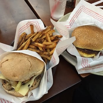 Becks Prime - Tender and juicy alpine chicken and bubba burgers - Burgers Near Me - Houston, Texas Becks Prime - Tender and juicy alpine chicken and bubba burgers - Burgers Near Me - Houston, Texas