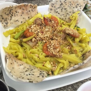 Thien Thanh - Banh cuon is delicious! Not so much for the mi quang :/ - Vietnamese Near Me - Houston, Texas Thien Thanh - Banh cuon is delicious! Not so much for the mi quang :/ - Vietnamese Near Me - Houston, Texas