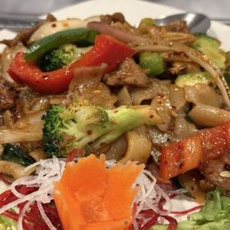 Drunken Noodle