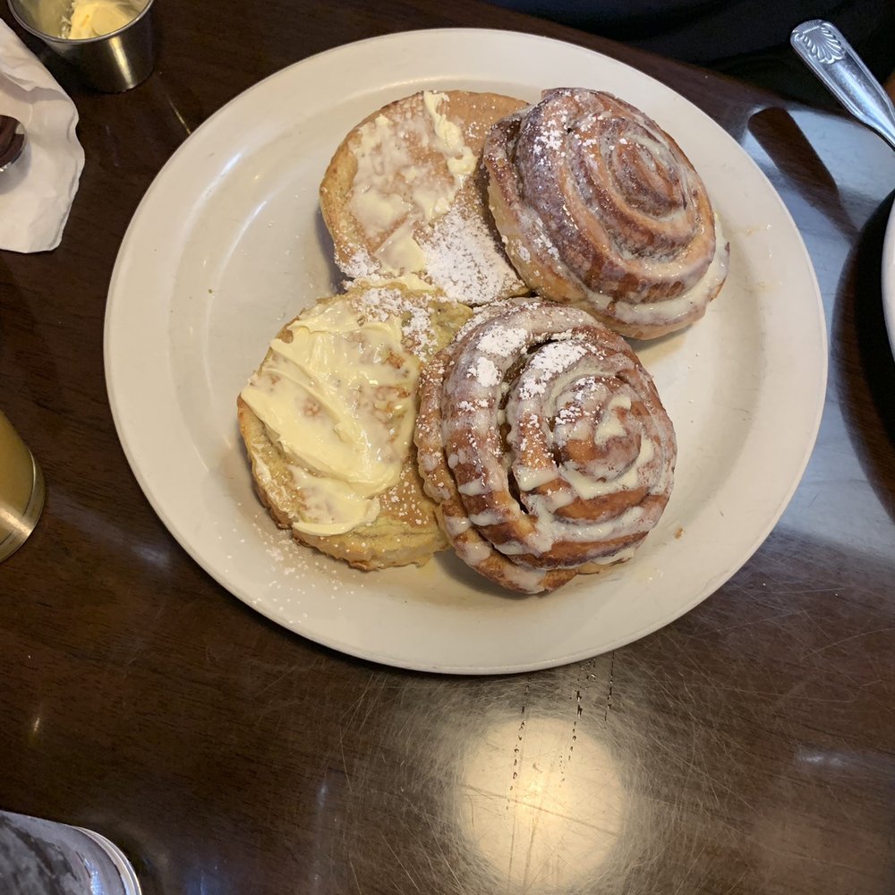 Island Cafe - Cinnamon Roll French Toast - Diners Near Me - Oak Harbor, Washington