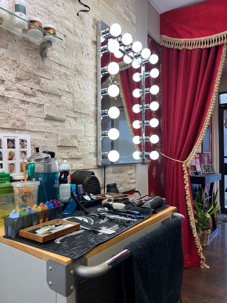 Cabaret Barbershop Logo