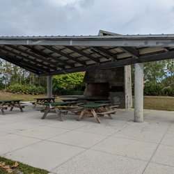 Paul Sanborn Park - Picnic shelter at Paul Sanborn Park