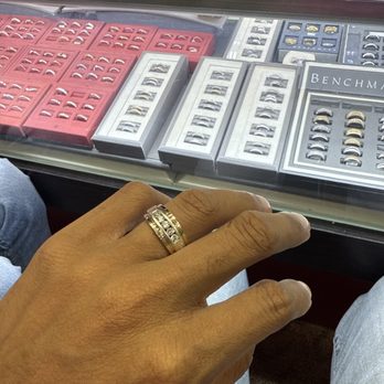 Valliani Jewelers - Wedding ring - Jewelry Near Me - Hayward, California Valliani Jewelers - Wedding ring - Jewelry Near Me - Hayward, California