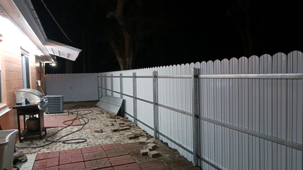 Slide of Metal Fence Guajiro