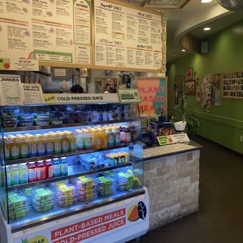 JuiceLand - the inside of a juice shop - Juice Bars & Smoothies Near Me - West Lake Hills, Texas JuiceLand - the inside of a juice shop - Juice Bars & Smoothies Near Me - West Lake Hills, Texas
