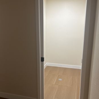 Construction & More - Walk in closet - General Contractors Near Me - Fremont, California Construction & More - Walk in closet - General Contractors Near Me - Fremont, California