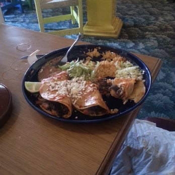 Si Señor Family Mexican Restaurant - Boyfriend ordered steak tacos and they look really really good - Mexican Near Me - Beaverton, Oregon Si Señor Family Mexican Restaurant - Boyfriend ordered steak tacos and they look really really good - Mexican Near Me - Beaverton, Oregon