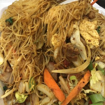 I Love Country Cafe - Plenty of curry on the noodles. Too much. - Desserts Near Me - Honolulu, Hawaii I Love Country Cafe - Plenty of curry on the noodles. Too much. - Desserts Near Me - Honolulu, Hawaii