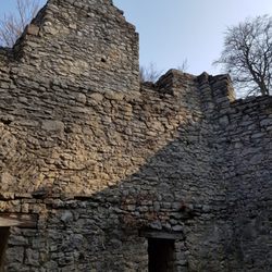 Ruine Hohenmelchingen - Mauerreste