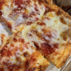 Guido's Pizza Haven & Restaurant - Cheese pizza