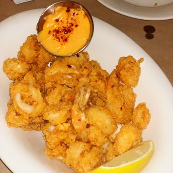 Saraghina Restaurant - Crispy and delicious Calamari - Pizza Near Me - Brooklyn, New York Saraghina Restaurant - Crispy and delicious Calamari - Pizza Near Me - Brooklyn, New York