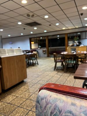 Russell's Restaurant by null