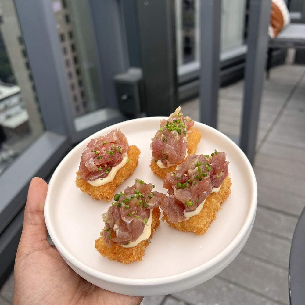 Pandan - SPICY TUNA ON CRISPY RICE - Cocktail Bars Near Me - Chicago, Illinois
