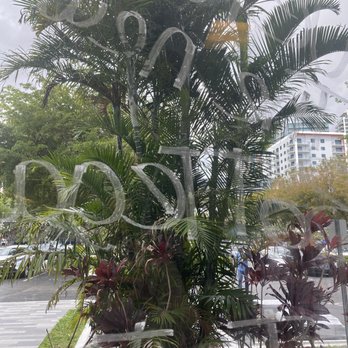 La Bottega - View while sipping fresh juice - Sandwiches Near Me - Miami, Florida La Bottega - View while sipping fresh juice - Sandwiches Near Me - Miami, Florida