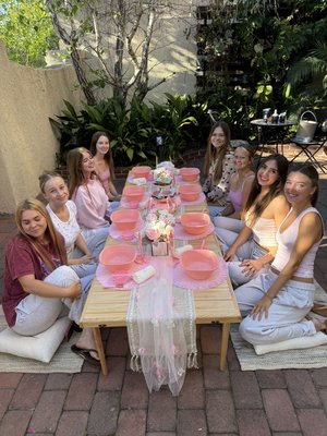 Delta Zeta sorority Glam party - At this sorority we had a facial setup for the girls. The girls did their own face masks, eye masks, & cleansers. The girls got their eyebrows threaded and tinted. Book your Glam party today! 
Call: (213) 399-7226
Email: sara@glamupbash.com