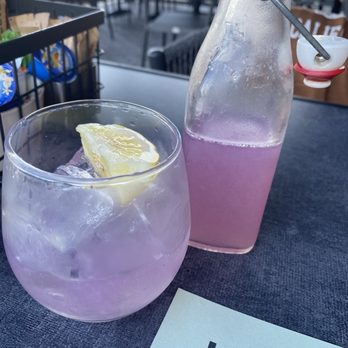 First Watch - Spiked Lavender lemonade - Breakfast & Brunch Near Me - Doral, Florida