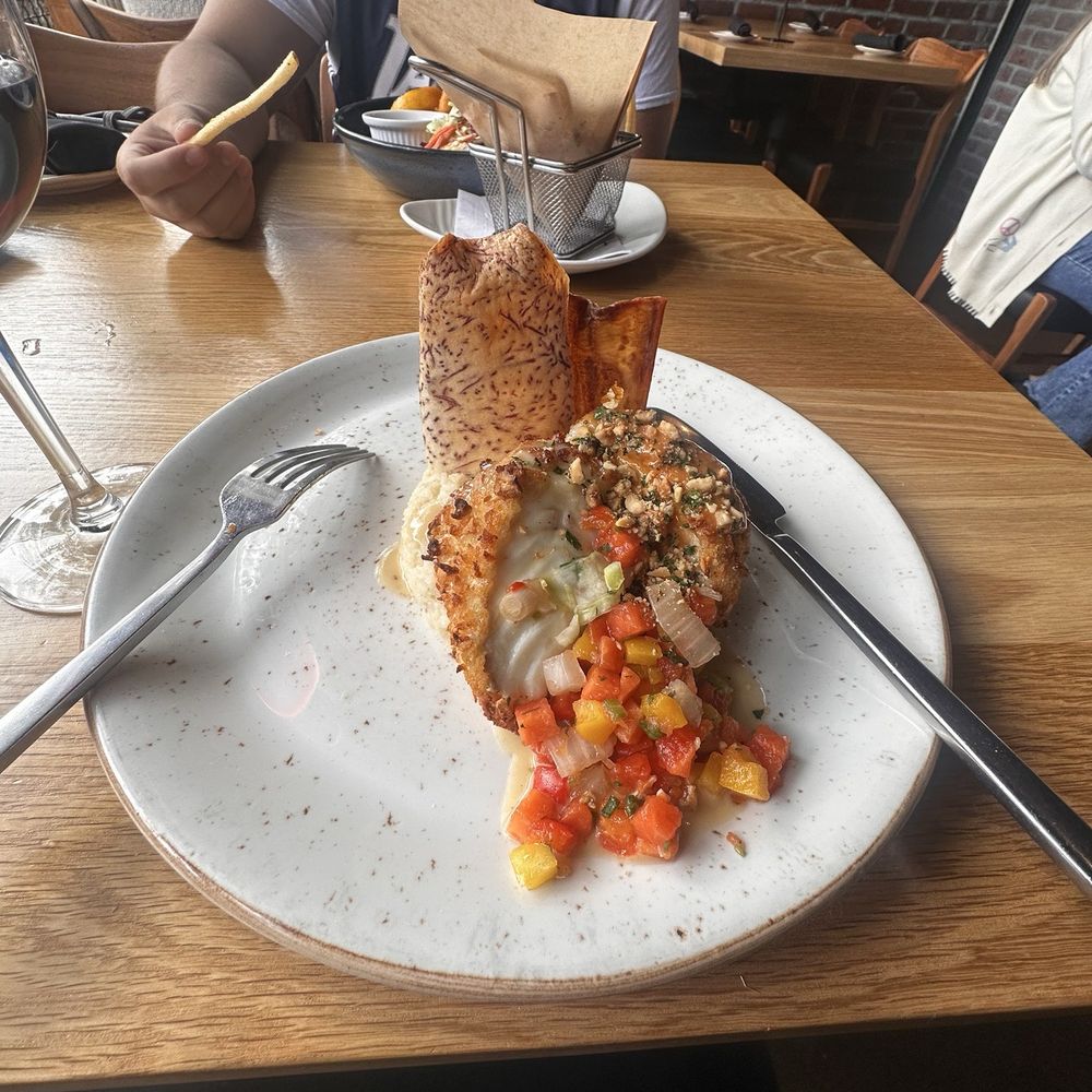 230 Forest Avenue - Halibut - Bars Near Me - Laguna Beach, California 230 Forest Avenue - Halibut - Bars Near Me - Laguna Beach, California
