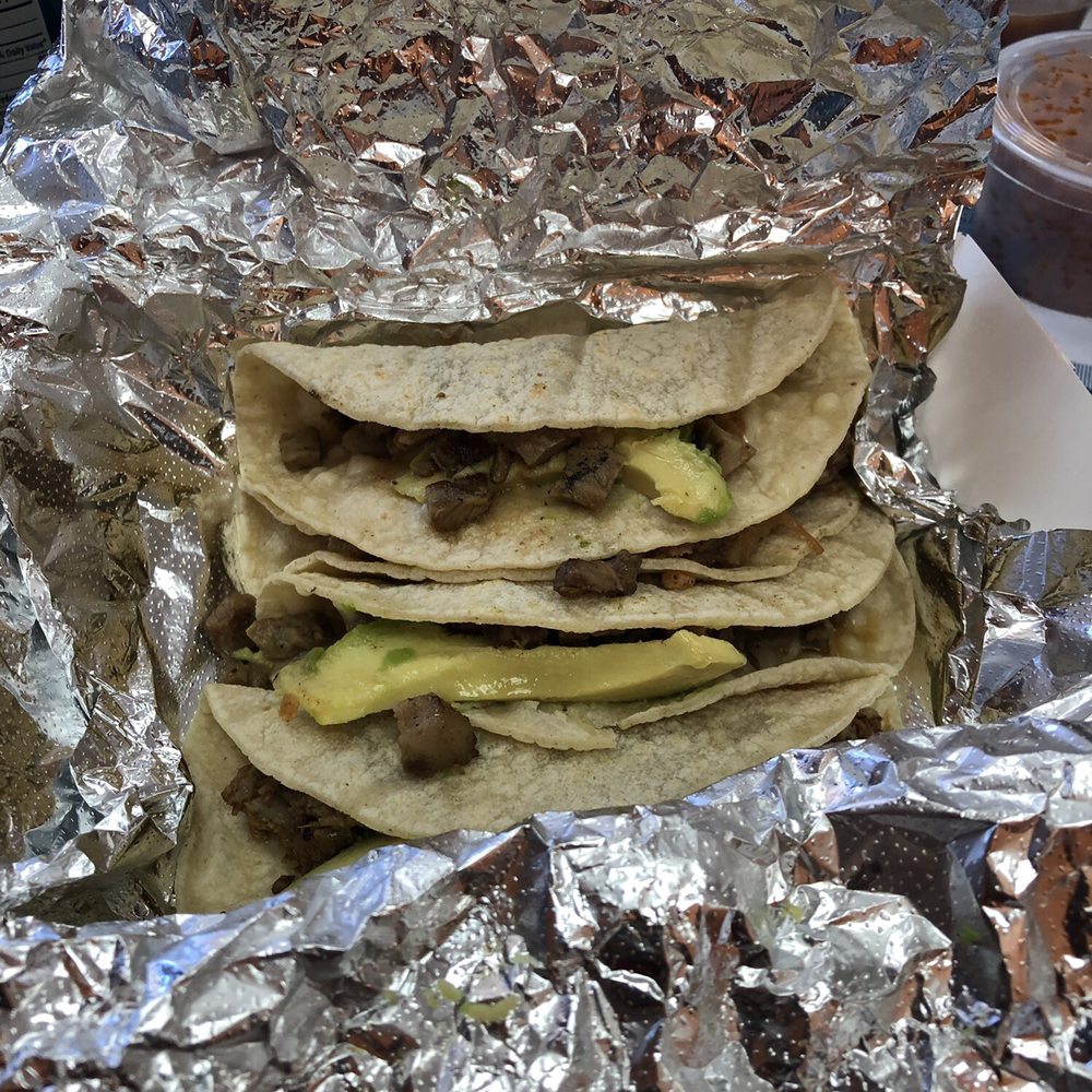 Top Taco - Pork belly tacos - Food Trucks Near Me - Austin, Texas Top Taco - Pork belly tacos - Food Trucks Near Me - Austin, Texas
