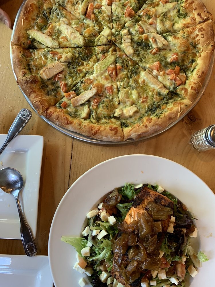 Ellacoya Barn and Grille