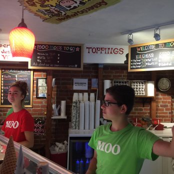 Moo Moo's Creamery - Ice Cream & Frozen Yogurt Near Me - Cold Spring, New York