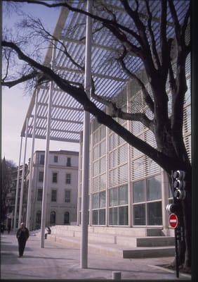 Carré d'Art by null