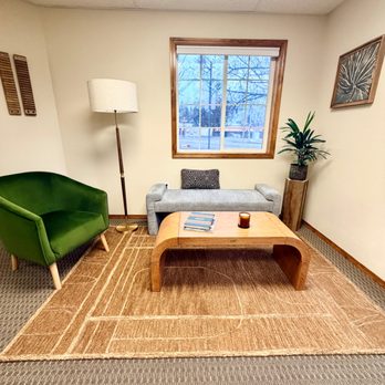 Cedar Summit Law - Coeur d'Alene location lobby. - Wills, Trusts, & Probates Near Me - Coeur d'Alene, Idaho Cedar Summit Law - Coeur d'Alene location lobby. - Wills, Trusts, & Probates Near Me - Coeur d'Alene, Idaho