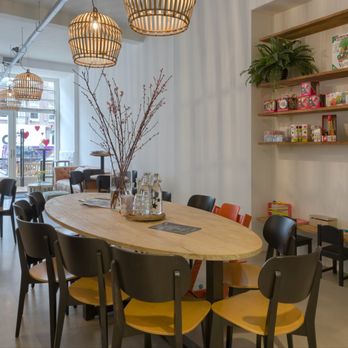 Boezemvriend - Baby Gear & Furniture Near Me - Amsterdam, New Hampshire