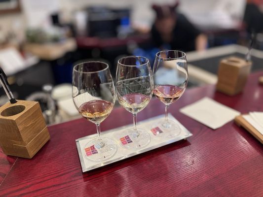 Vino Volo by null