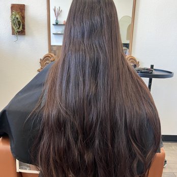 Pera Salon Barber - Hair Salons Near Me - Sacramento, California Pera Salon Barber - Hair Salons Near Me - Sacramento, California