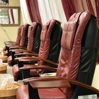 Foco Nails & Spa - Nail Salons Near Me - Fort Collins, Colorado