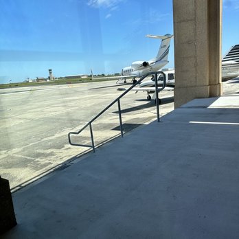 Messina's Runway Cafe - Breakfast & Brunch Near Me - New Orleans, Louisiana