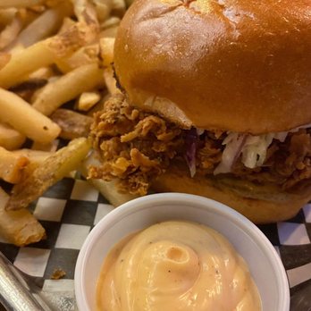 Union Chicken - O.G. chicken sandwich w/ triple cooked fries and spicy mayo - Chicken Shop Near Me - Toronto, Ontario