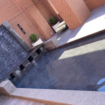 The Clark - 12th floor water feature - Apartments Near Me - Arlington, Virginia