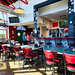 Big Ed's Pizza - Interior